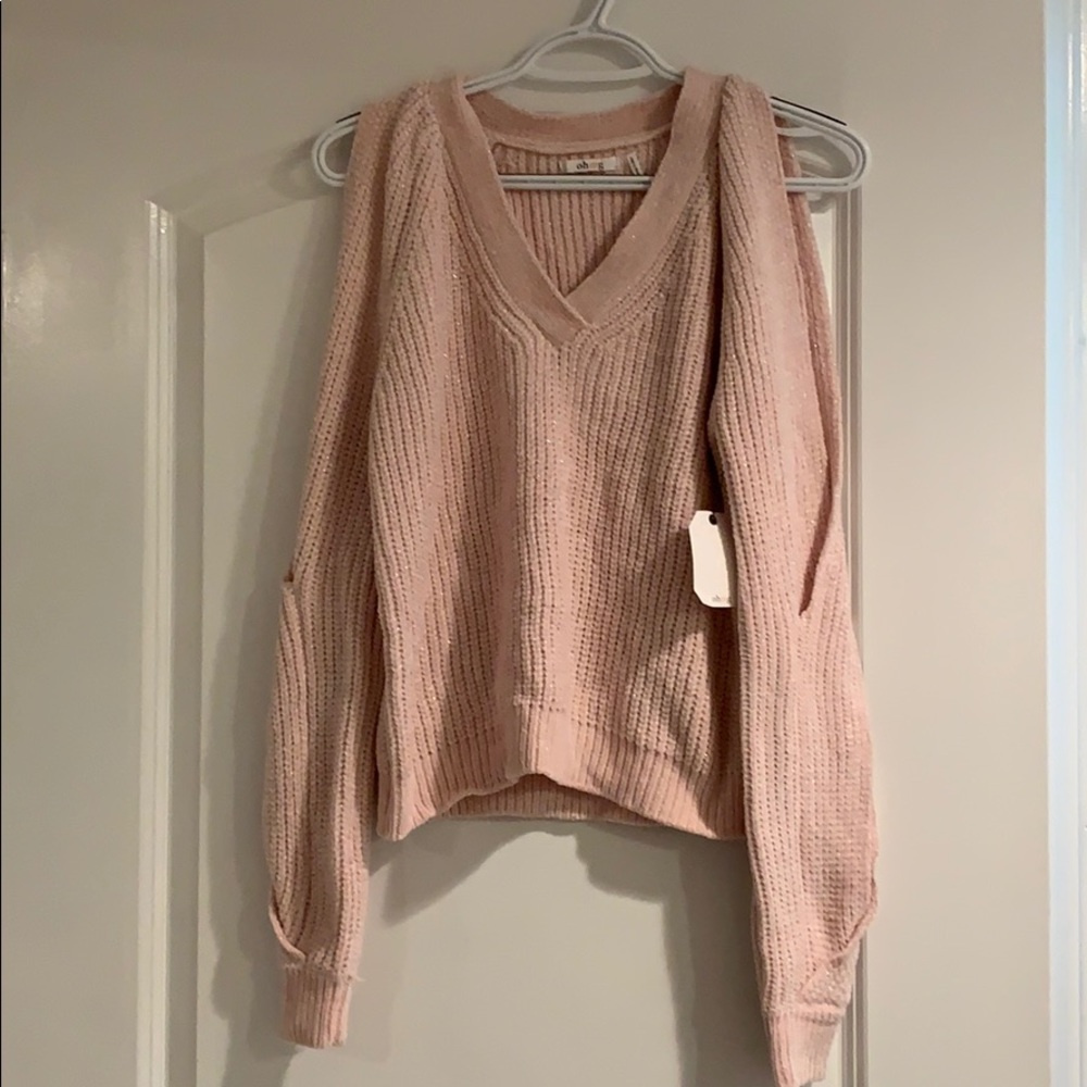 Pink sweater with cold shoulder cut outs size xs